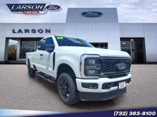 2025 Ford Super Duty F-250 Pickup XL