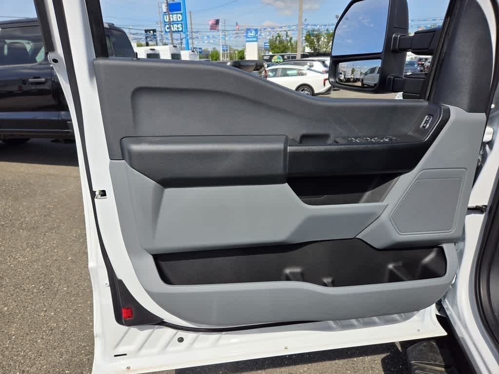 2025 Ford Super Duty F-250 SRW XL