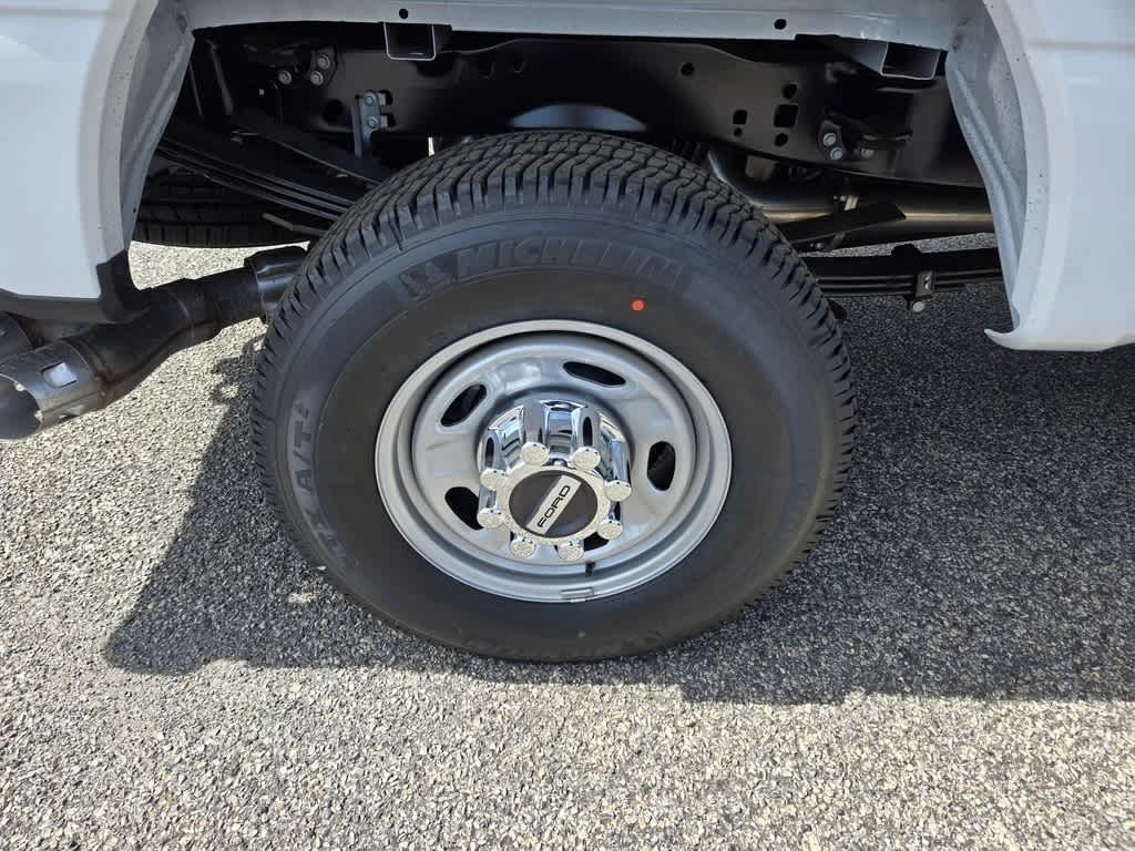 2025 Ford Super Duty F-250 SRW XL