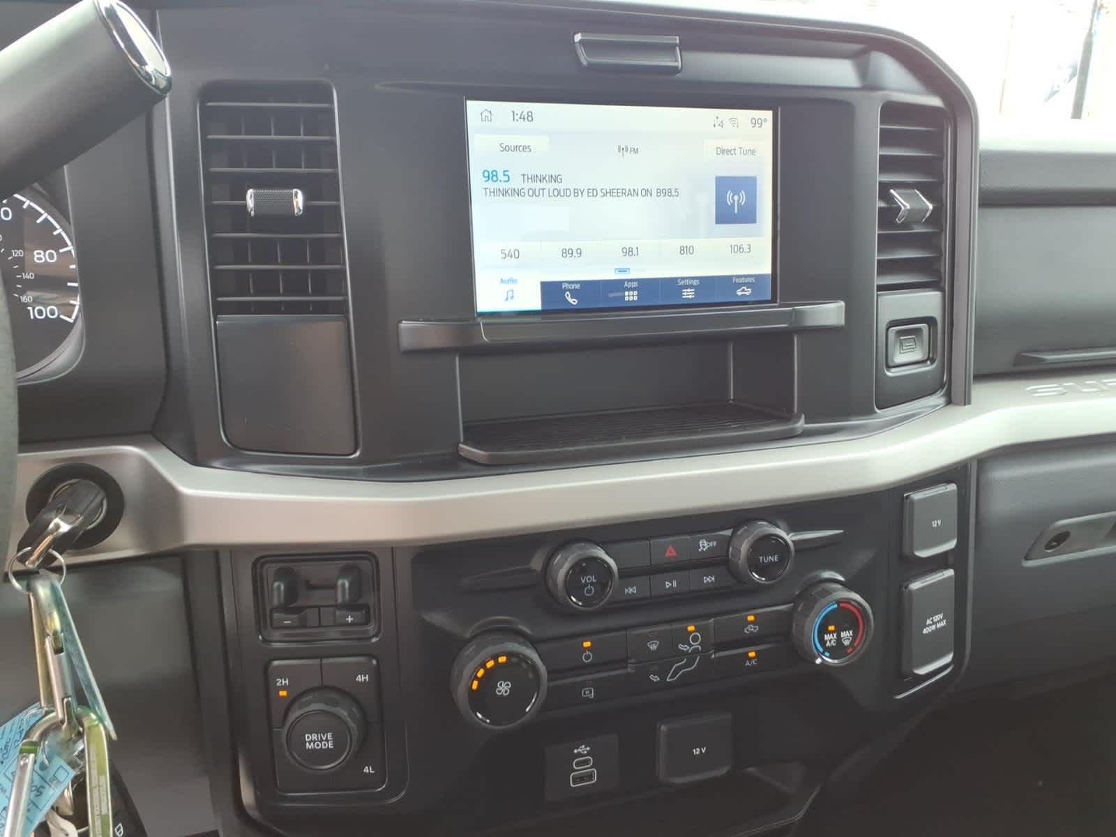 2026 Ford Super Duty F-350 SRW XLT