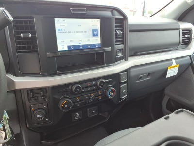 2026 Ford Super Duty F-350 SRW XLT