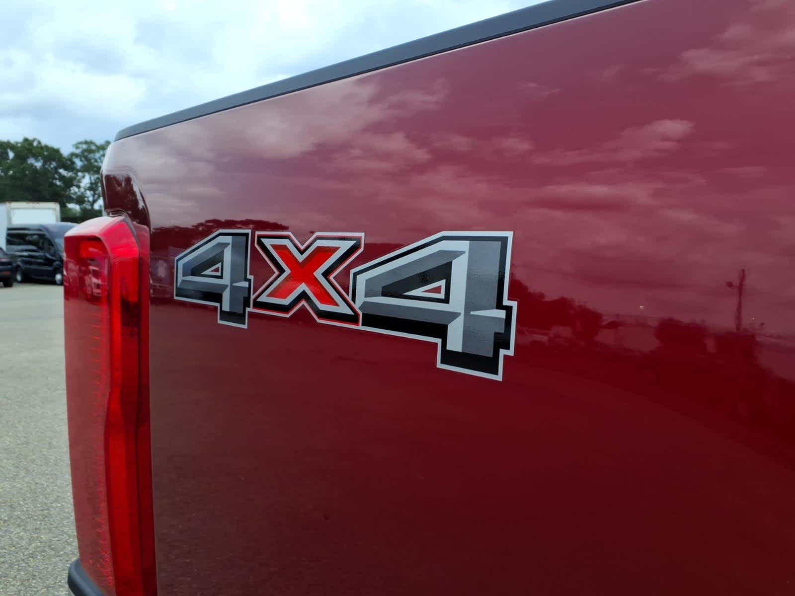 2026 Ford Super Duty F-350 SRW XLT