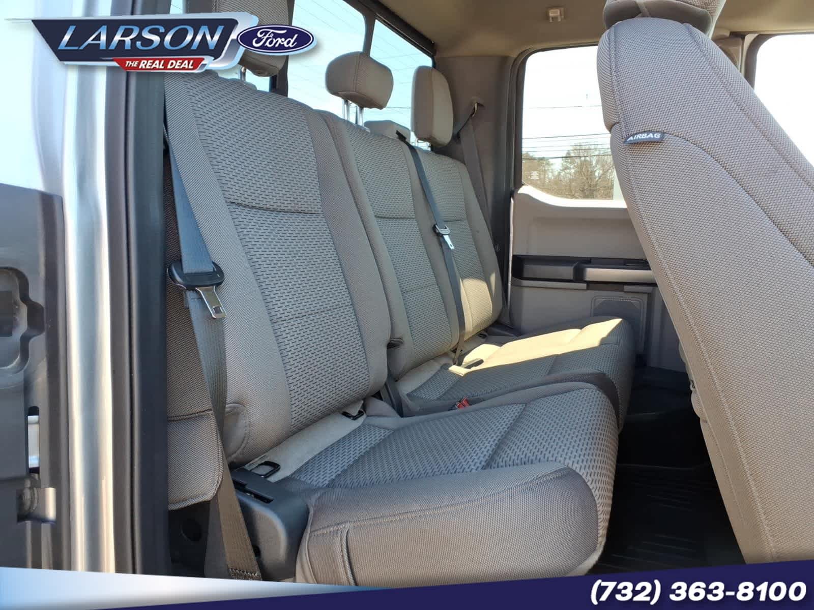 2022 Ford Super Duty F-350 SRW Pickup XLT