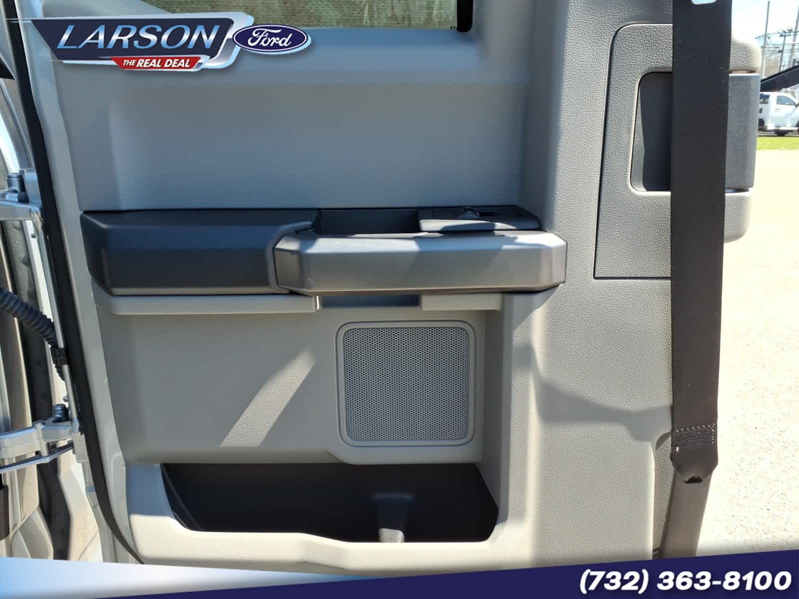 2022 Ford Super Duty F-350 SRW Pickup XLT