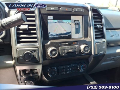 2022 Ford Super Duty F-350 SRW Pickup XLT