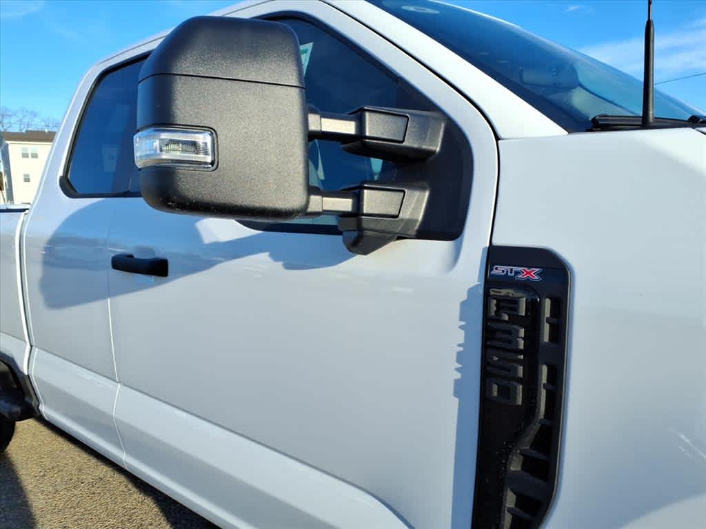 2026 Ford Super Duty F-350 SRW F-350® XL