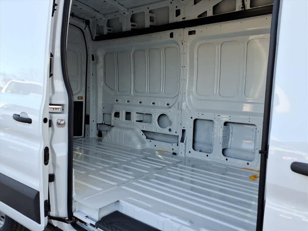 2026 Ford Transit Cargo Van