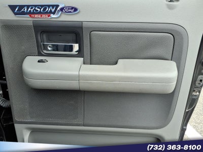 2004 Ford F-150 XLT