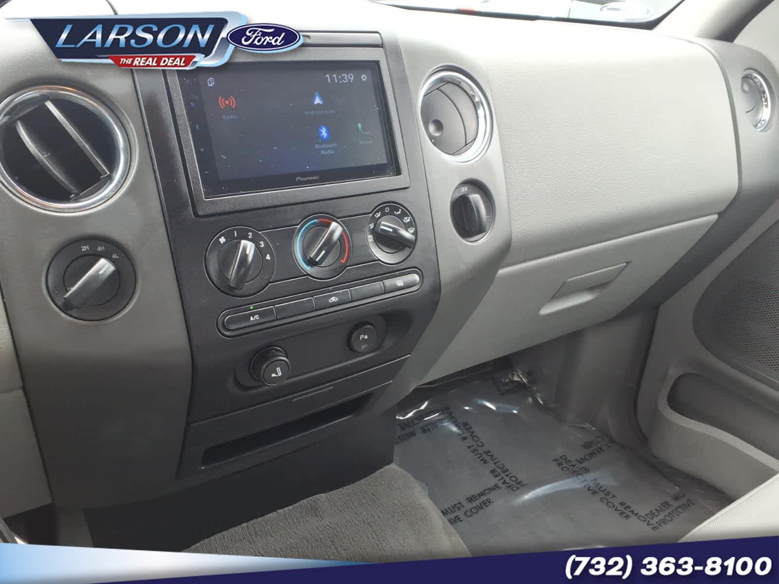 2004 Ford F-150 XLT