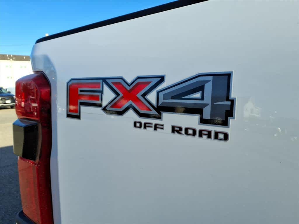 2026 Ford Super Duty F-350 SRW F-350® XLT