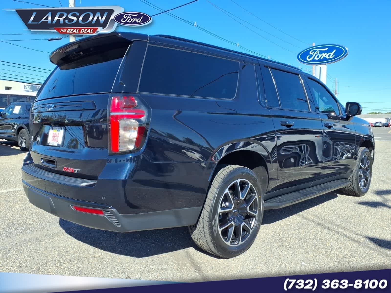 2024 Chevrolet Suburban RST
