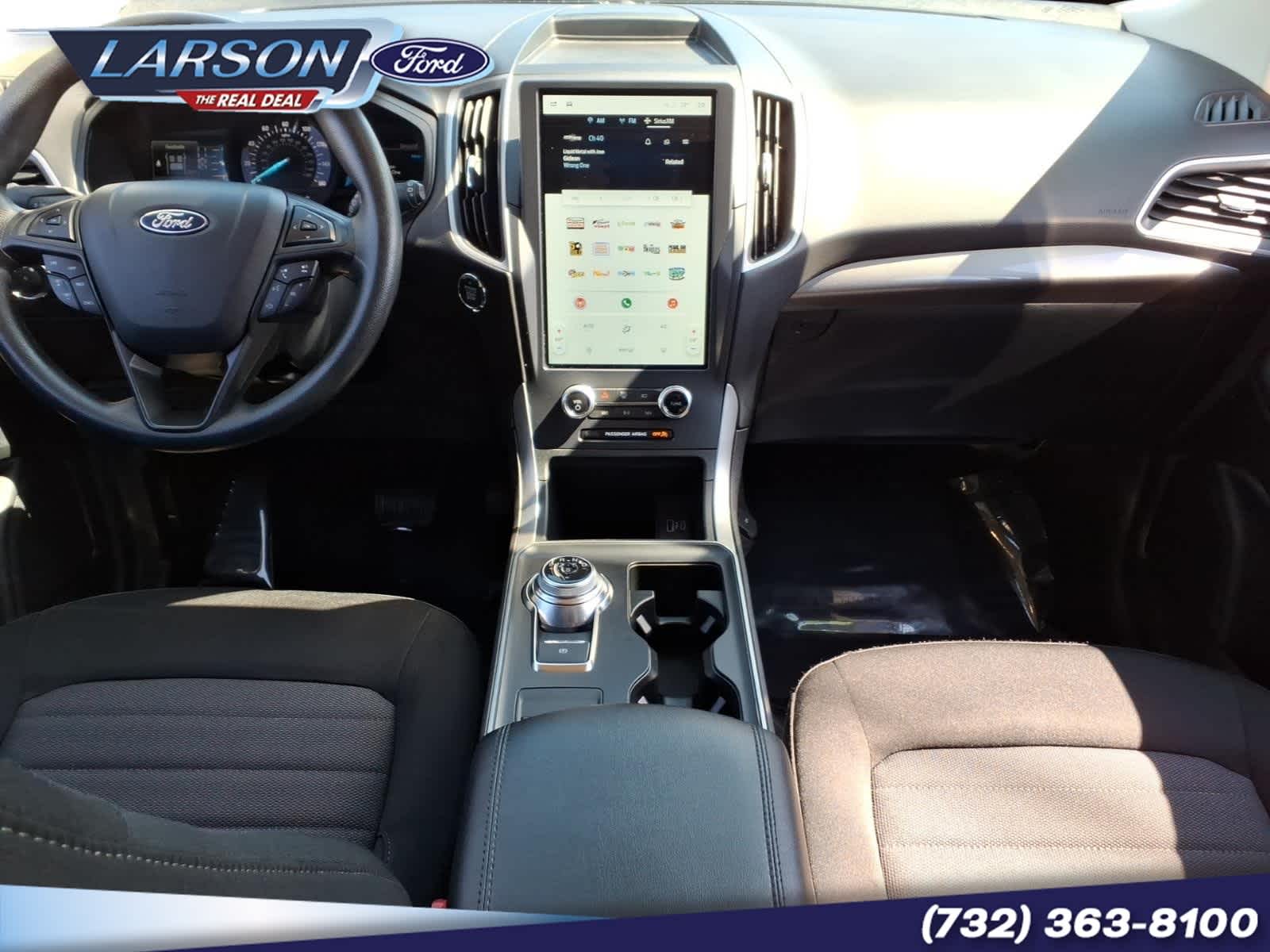 2022 Ford Edge SE