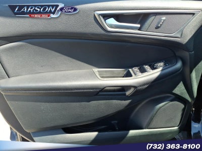 2022 Ford Edge SE