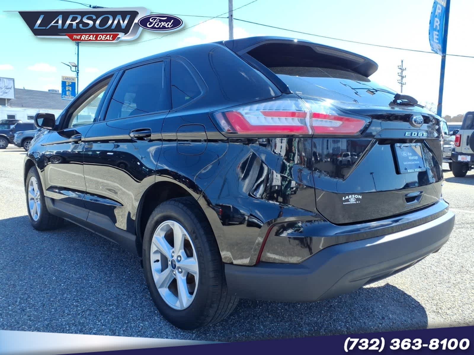 2022 Ford Edge SE