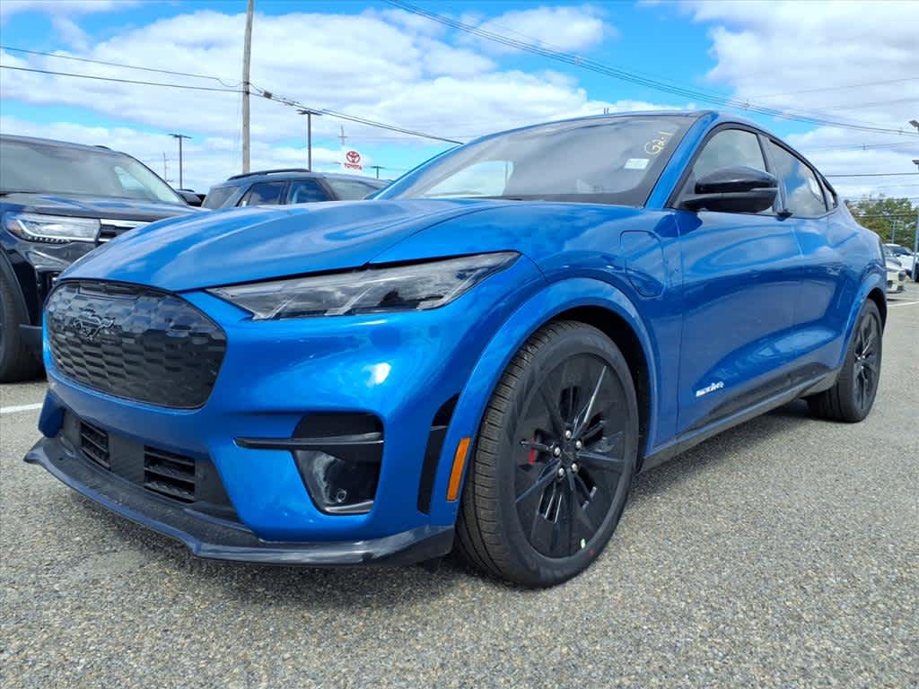 2025 Ford Mustang Mach-E GT