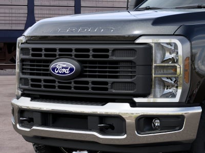 2027 Ford Super Duty F-350 SRW XL